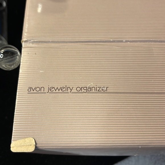 Avon - 1989- Plastic Accordion Jewelry Organizer NIB - Picture 2 of 6